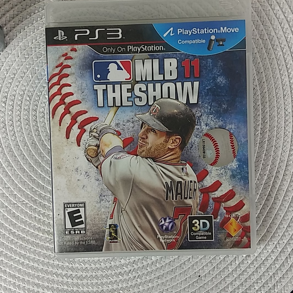 PS3 MLB 11 The Show baseball game